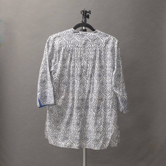 Beautiful Top by Roberta Roller Rabbit! - Picture 2 of 2